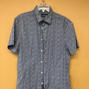 Men’s Perry Ellis Slim Fit Stretch Shirt Large